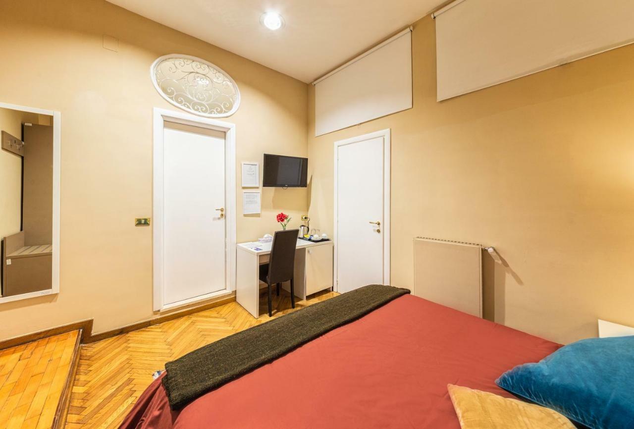 Hotel Il Ventre Di Napoli " Costantinopoli" Zewnętrze zdjęcie