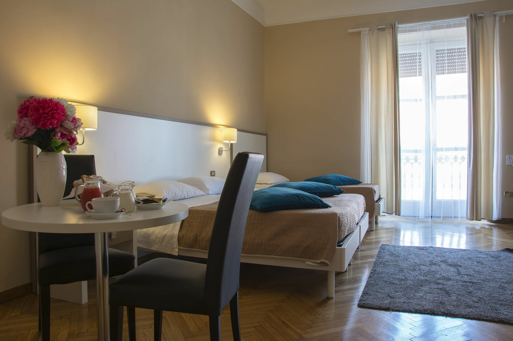 Hotel Il Ventre Di Napoli " Costantinopoli" Zewnętrze zdjęcie
