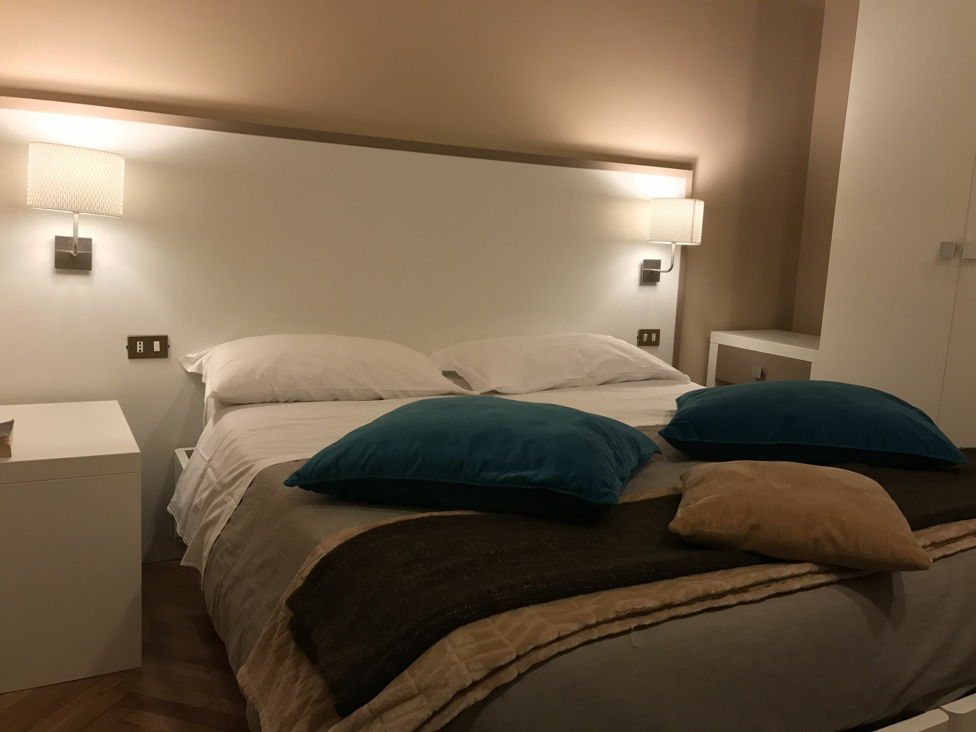 Hotel Il Ventre Di Napoli " Costantinopoli" Zewnętrze zdjęcie
